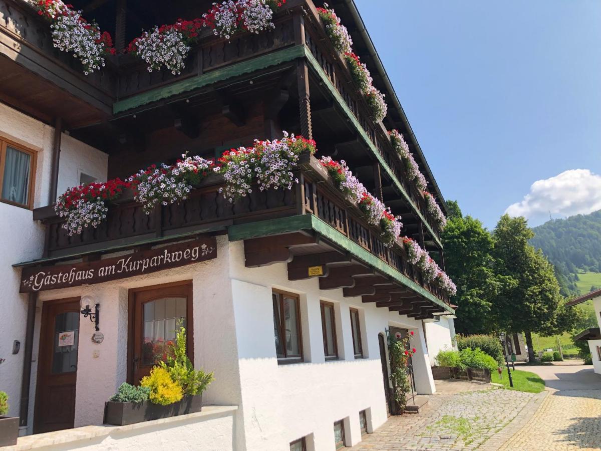 Gaestehaus Am Kurparkweg Hotel ไรท์อิมวิงเคอ ภายนอก รูปภาพ